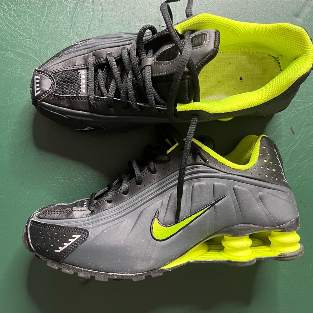 Nike Shox